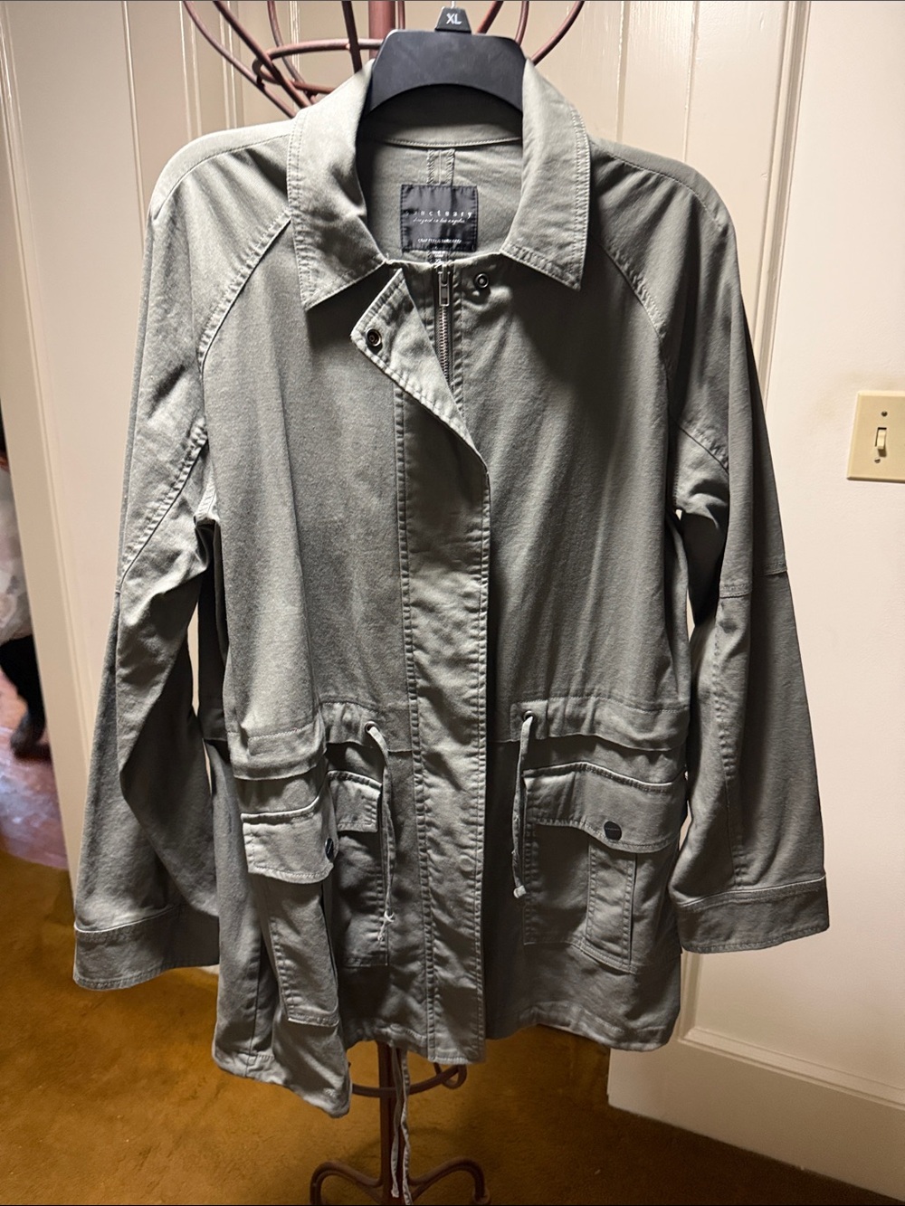 *NWT * Sanctuary Olive Utility Jacket with Front Patch Pockets